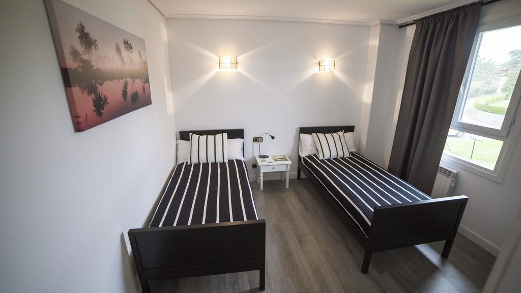 H.A.N.D Surf Hostel Лангре Екстериор снимка