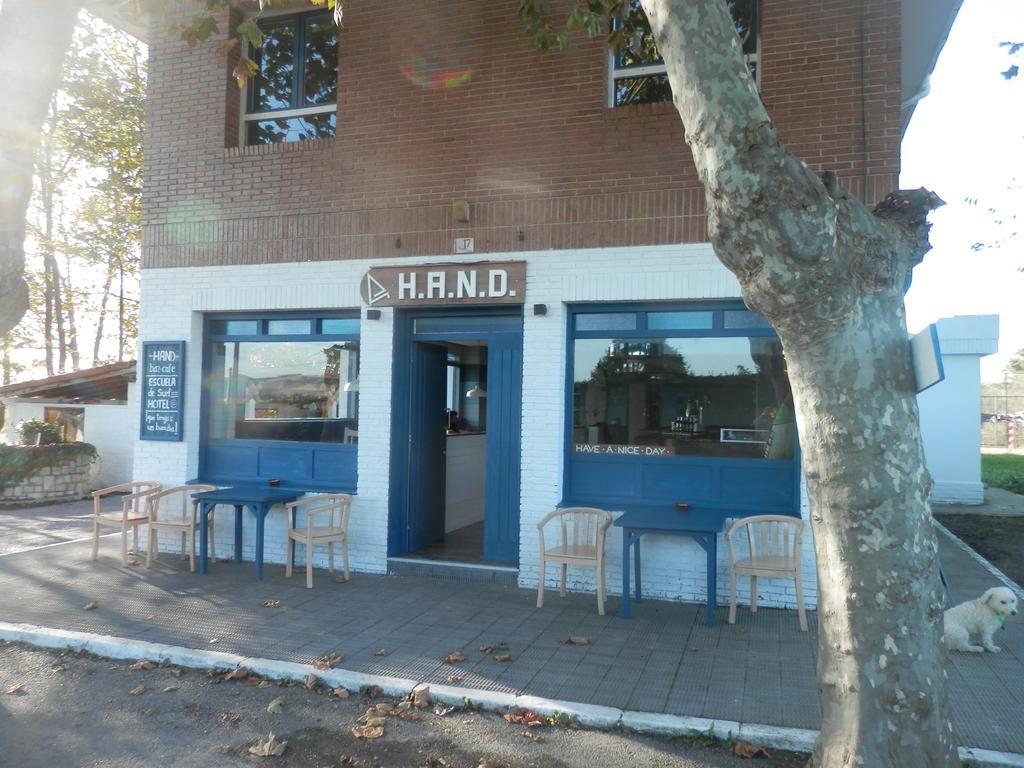 H.A.N.D Surf Hostel Лангре Екстериор снимка